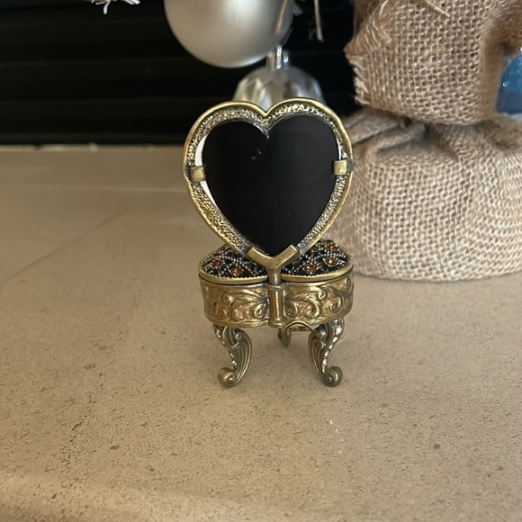 Set of 3 OKER rhinestone picture frame mini chairs - Picture 12 of 16